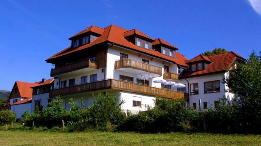 Rhoen-Hotel Sonnenhof - Restaurant & Cafe Poppenhausen Bagian luar foto
